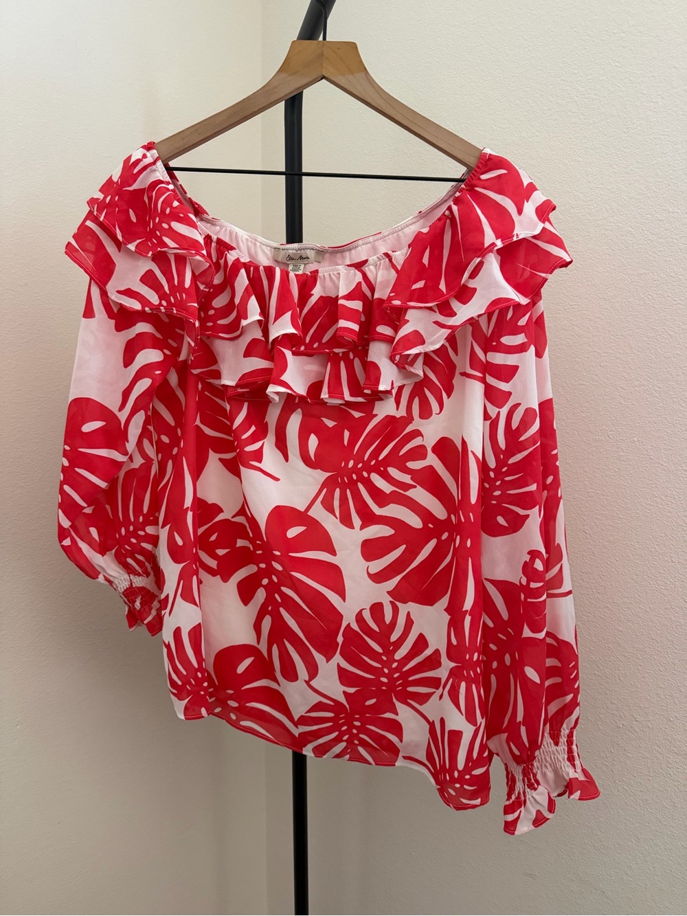 Ella Moon Red Floral Off-Shoulder Top - Picture 2 of 3